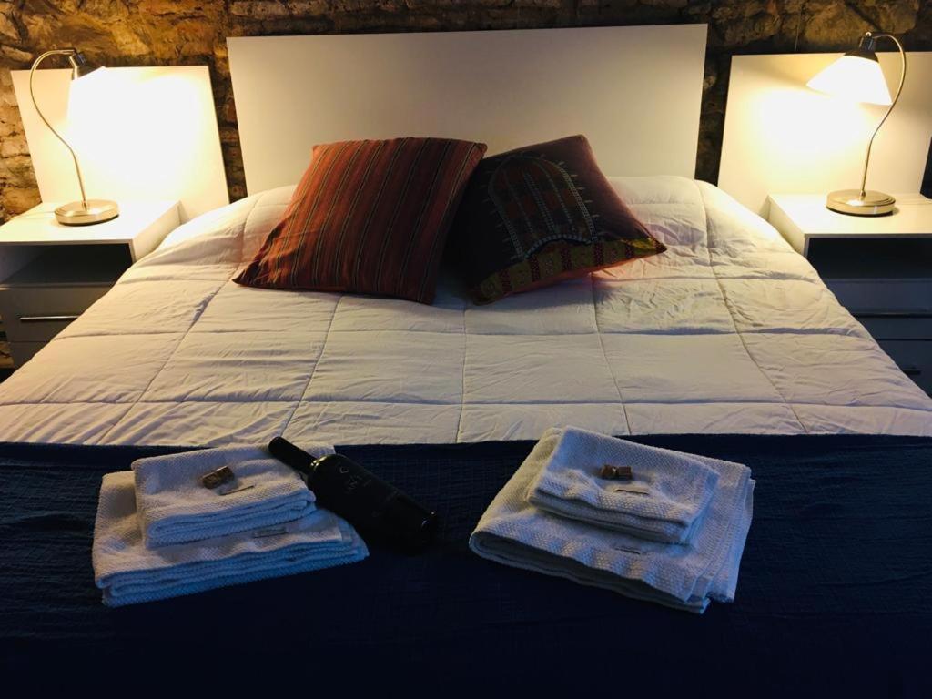 Estudio Taller De Tejas Colonia B&B โกโลเนีย เดล ซากราเมนโต ภายนอก รูปภาพ