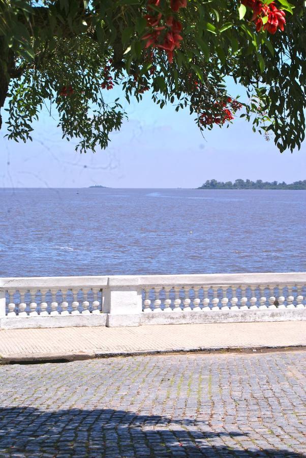 Estudio Taller De Tejas Colonia B&B โกโลเนีย เดล ซากราเมนโต ภายนอก รูปภาพ
